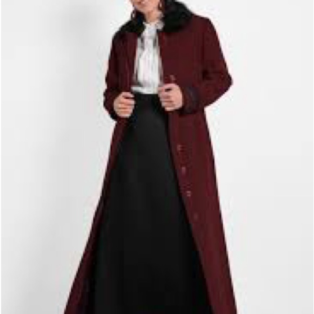 Vintage Wool and Cashmere Plum Long Coat with Black Fur Collar